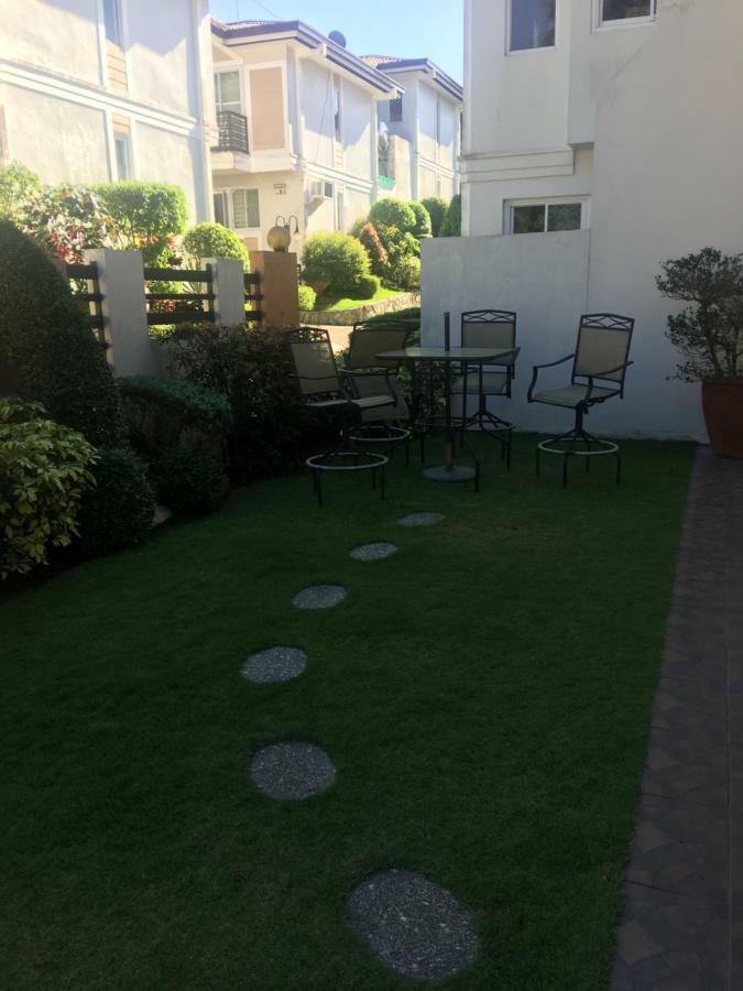 Tagaytay Hampton Villa Tagaytay City Exterior foto